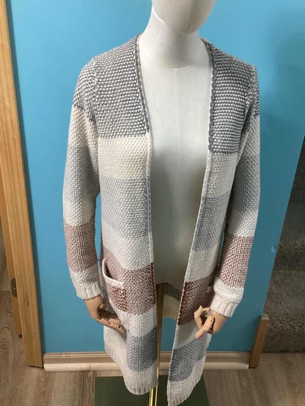 Fortune + Ivy Open-Front Colorblock Knit Cardigan in Cream, Gray & Dusty Rose